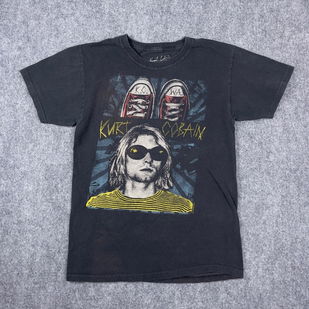 Y2K Kurt Cobain Graphic T-Shirt Mens Small Black Nirvana Grunge Rock Band Tee